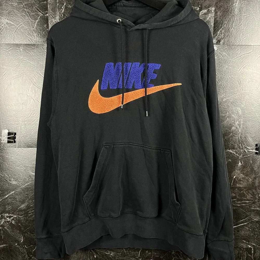 Nike Men's Black Fleece Hoodie Medium